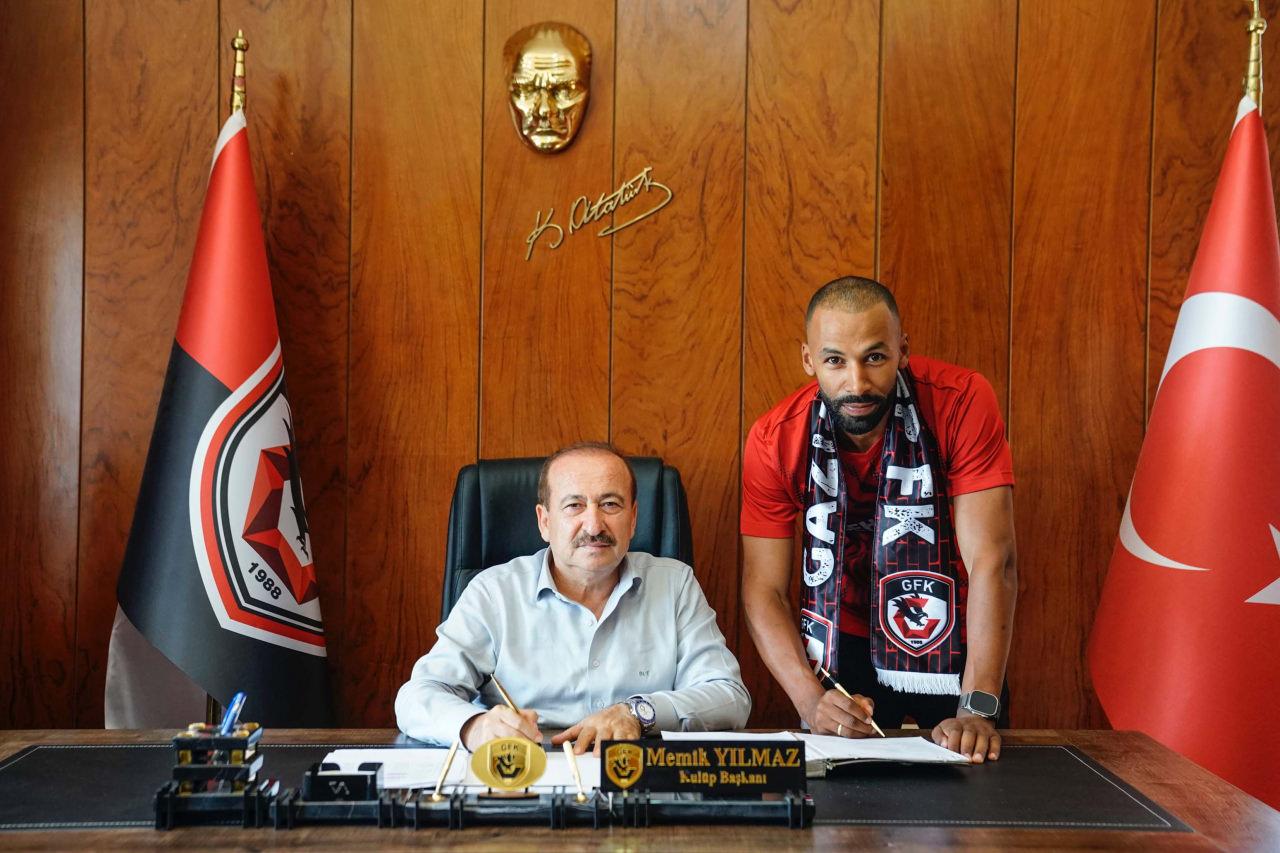 Nazım Sangare Gaziantep FK'ya Transfer Oldu