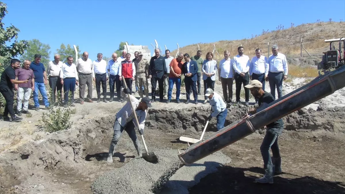 Nurdağı'nda Depremzedelere Faizsiz Ahır Kredisi Desteği