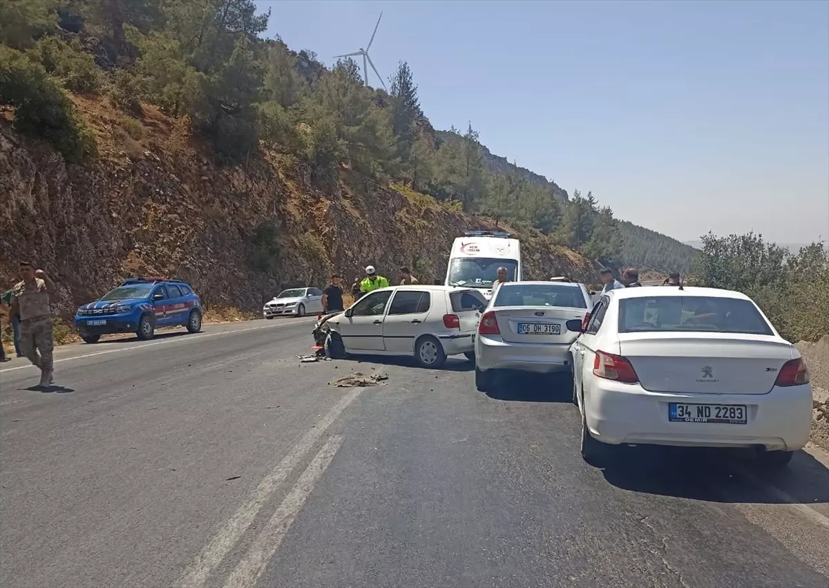 Nurdağı'nda Zincirleme Trafik Kazası: 9 Yaralı
