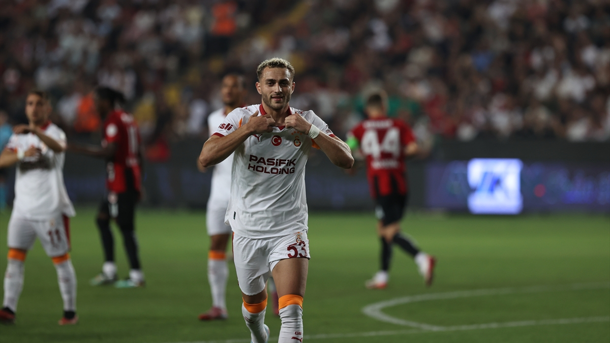 Süper Lig'de Sezonun İlk Golü Penaltıdan Geldi