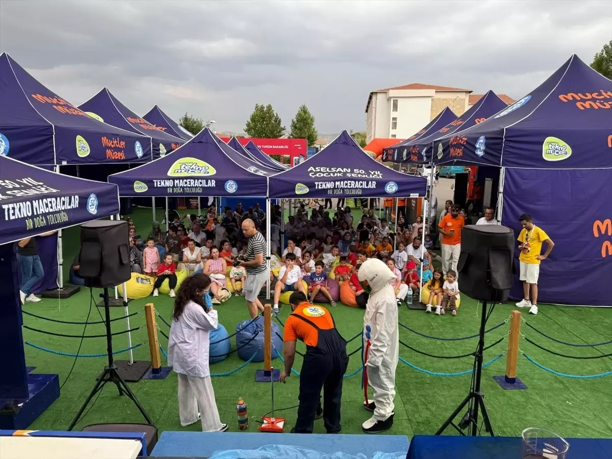 Tekno Macera Tırı Nevşehir'de Bilim ve Teknolojiyi Keşfediyor