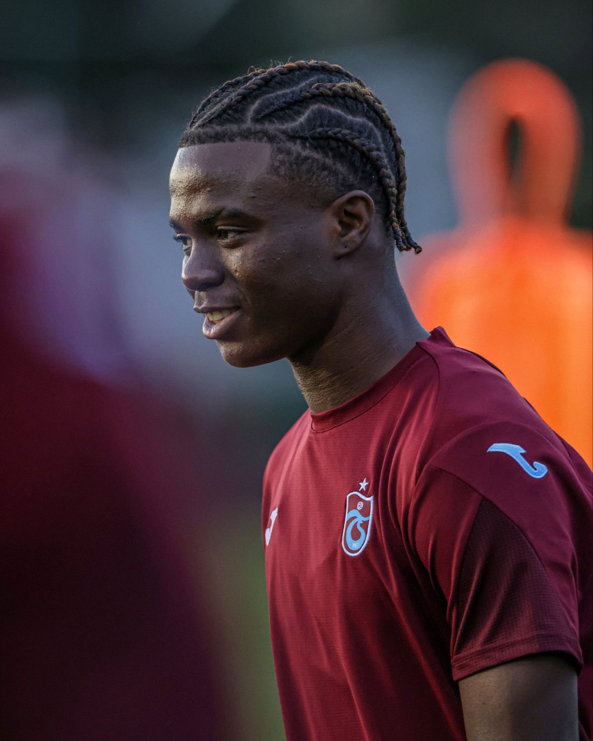 Trabzonspor'un yeni transferi Oulai'nin 4 maç cezalı olduğu ortaya çıktı