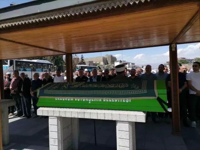 Türk Halk Müziğinin Unutulmaz Sesi Bahattin Karakoç'un Hayatına Veda