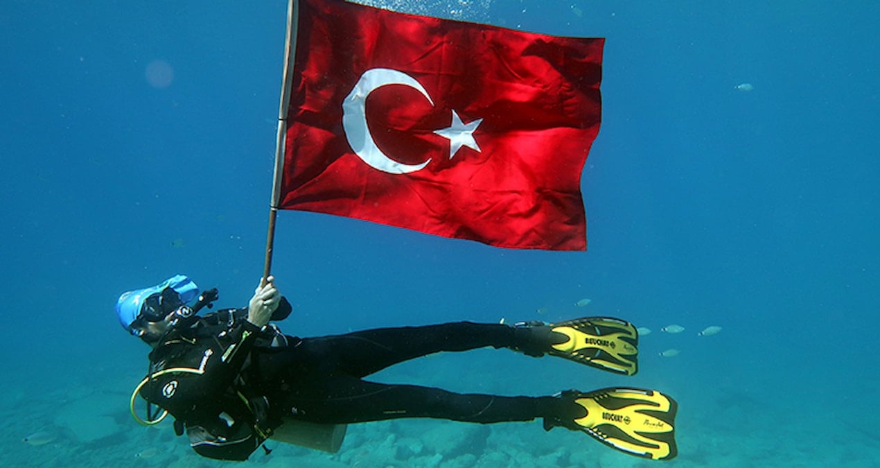 Türkiye'nin Dört Bir Yanında 30 Ağustos Zafer Bayramı Coşkusu ve Kutlamaları