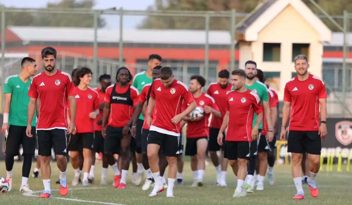 Yılmaz: Hakemler Türk Olmalı, Galatasaray Maçında Kazanmak İstiyoruz