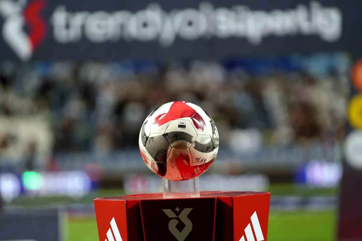 2023-2024 Süper Lig Sezonunda İlk 4 Haftanın Detaylı Analizi ve Galatasaray Liderliği