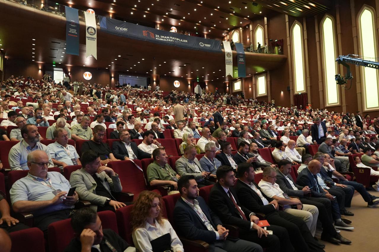 22. İmam Hatipliler Kurultayı Gaziantep'te Başarıyla Başladı