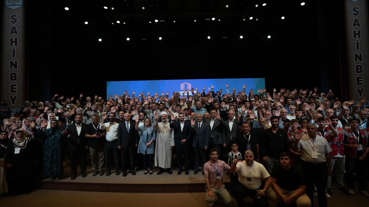 22. İmam Hatipliler Kurultayı Gaziantep'te Başarıyla Gerçekleşti