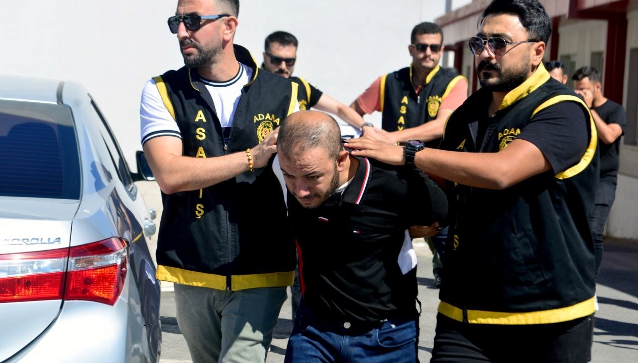 Adana'da Husumetlisini Öldüren Şüpheli Yunanistan'da Yakalandı