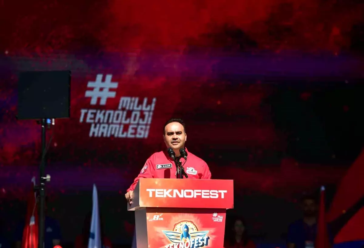 Bakan Kacır: Milli teknoloji hamlesi Türkiye'nin özgüven devrimidir