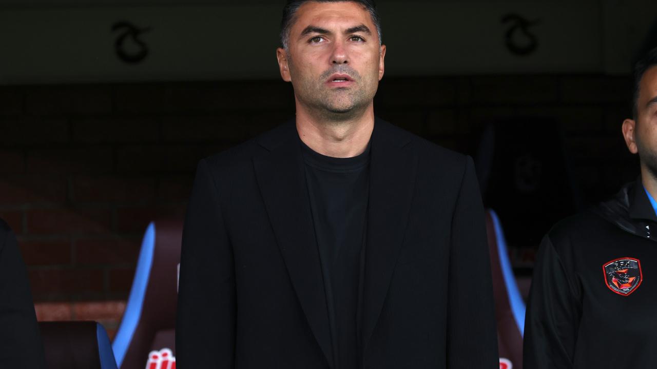 Burak Yılmaz'dan Hakem Uyarısı ve Trabzonspor Maç Değerlendirmesi