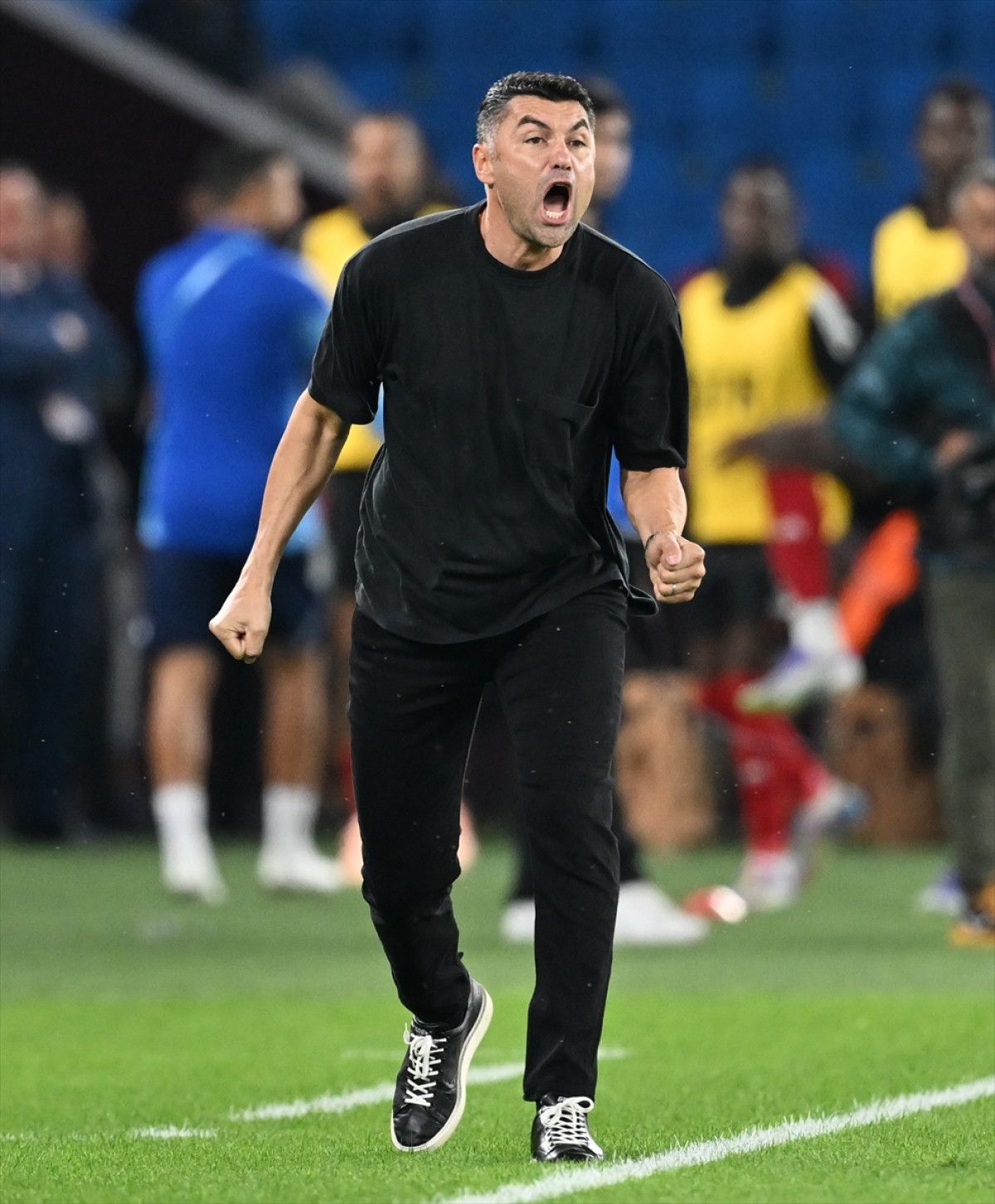 Burak Yılmaz: Benim oynadığım dönemdeki deplasmanı hissedemedim