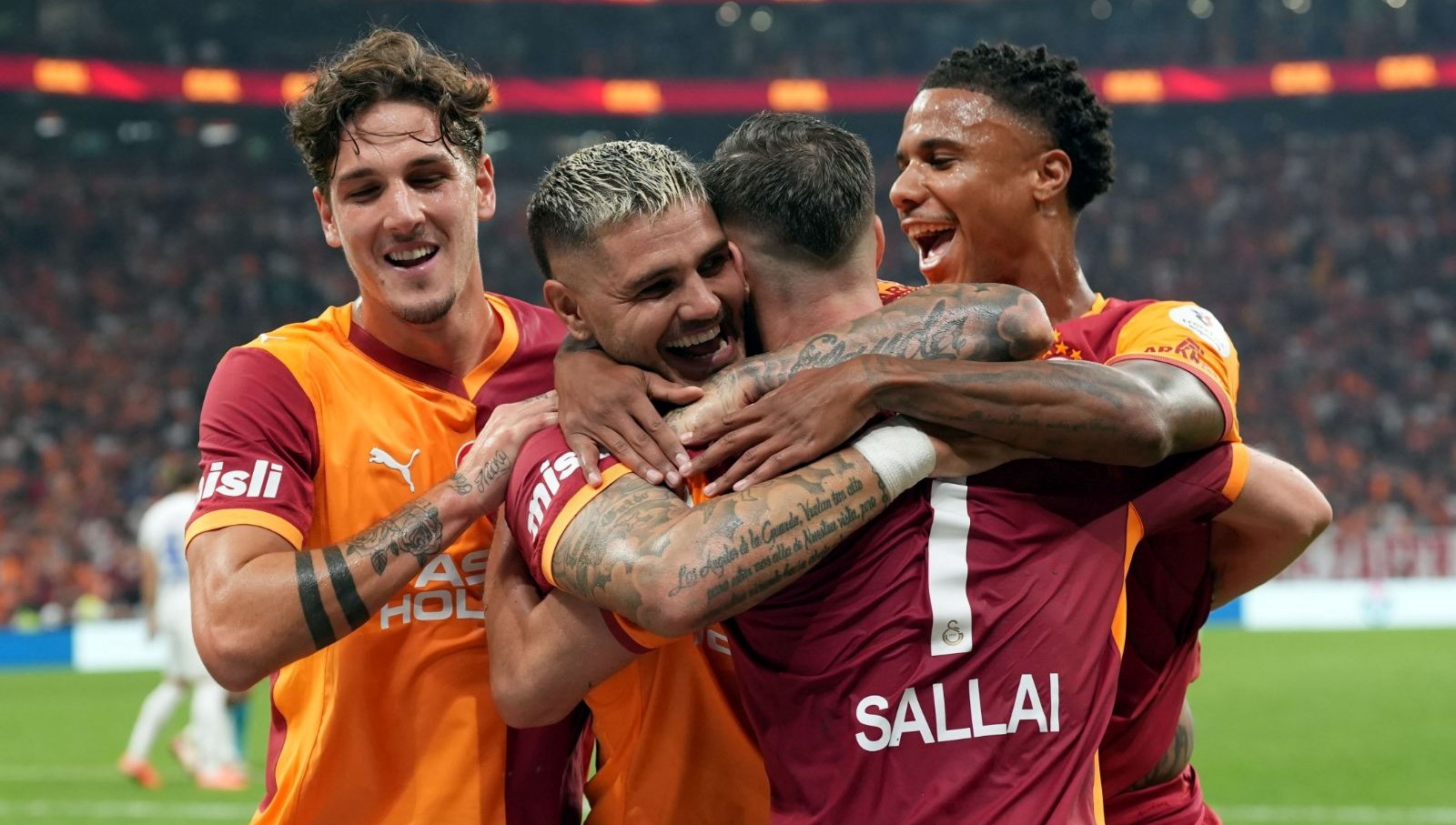Galatasaray Süper Lig 2025-2026 Sezonunda 4'te 4 Başarıyla Lider