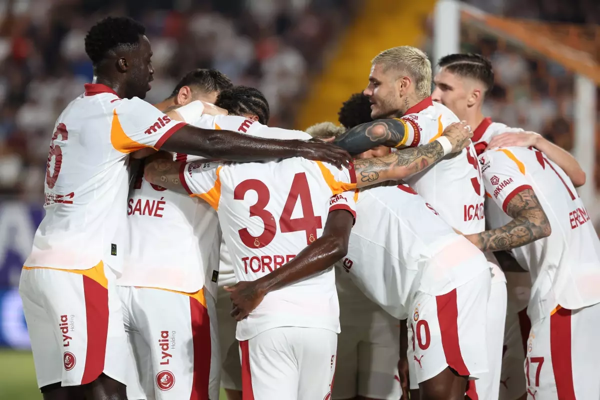 Galatasaray Tarihinde Efsane Başlangıç: Süper Lig'de 7'de 7 ile Rekor Kırdı