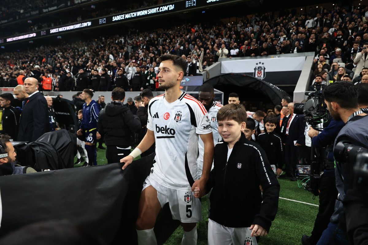 Gaziantep FK, Tayyip Talha Sanuç’u kadrosuna katıyor