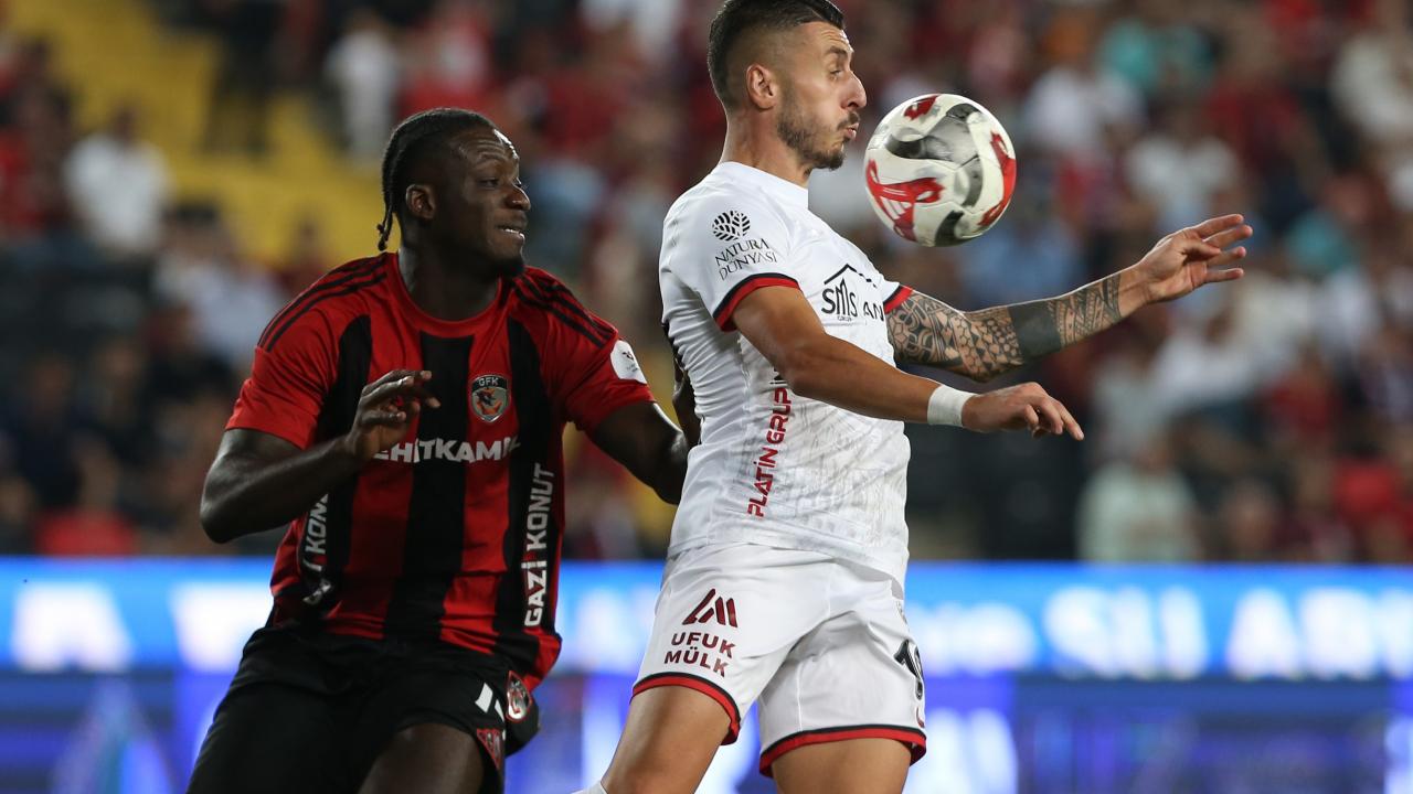 Gaziantep FK Stoperi Myenty Abena'dan Trabzonspor Maçı Öncesi Özgüven Dolu Açıklamalar