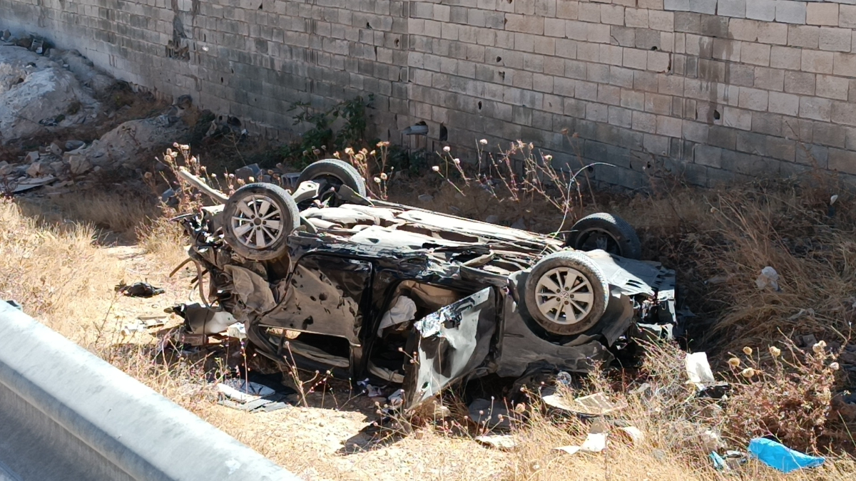 Gaziantep-Nizip karayolunda korkunç kaza: 2'si ağır 6 yaralı
