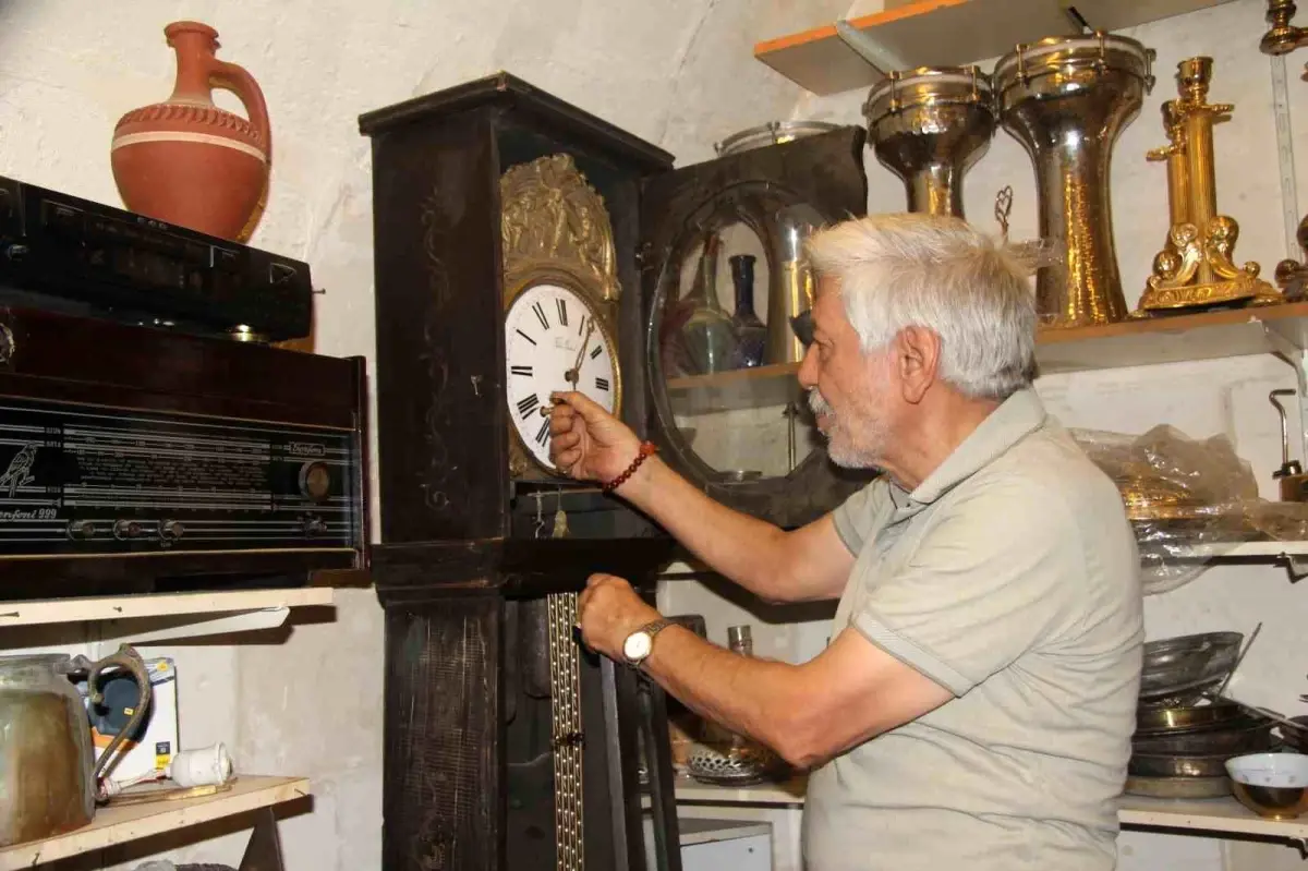 Gaziantep'in Antika Ustası Said Dertli'nin 40 Yıllık Tutkusu ve Nostaljik Atölyesi