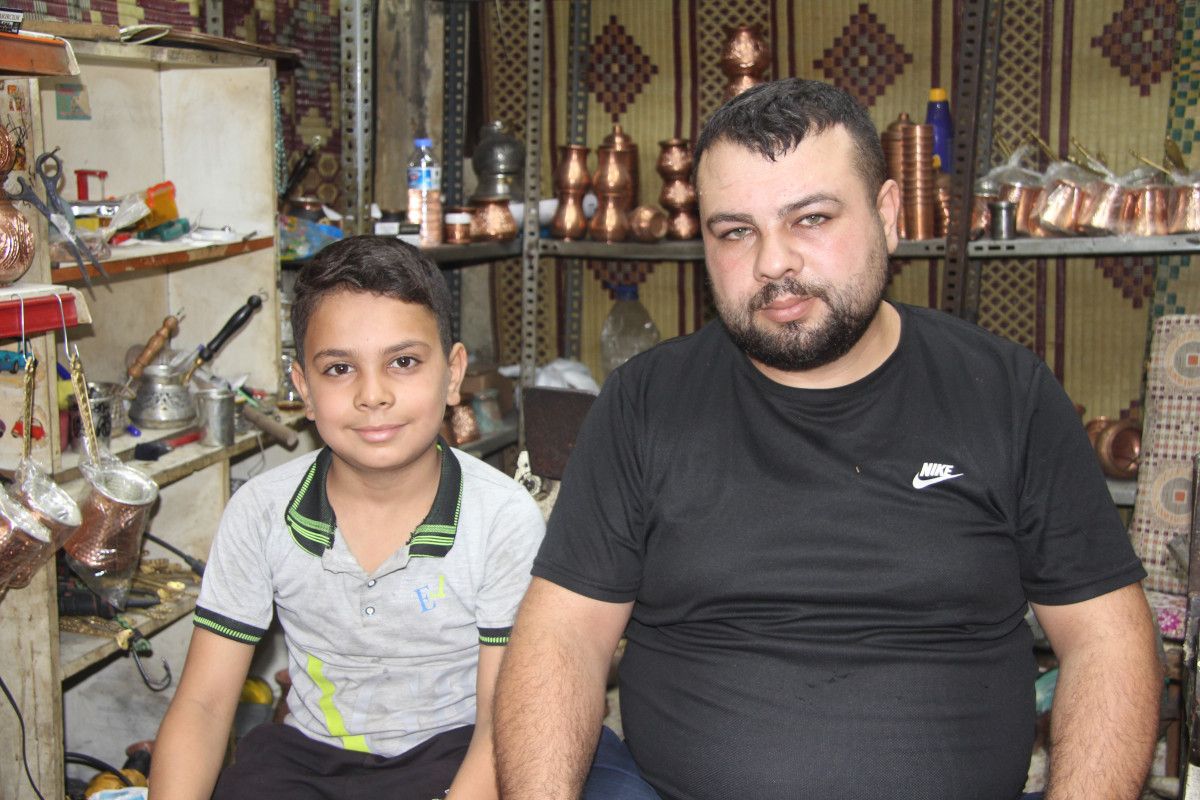 Gaziantep'in Tarihi Bakırcılar Çarşısında 10 Yaşındaki Bakır Ustası Yakup Can Bilici