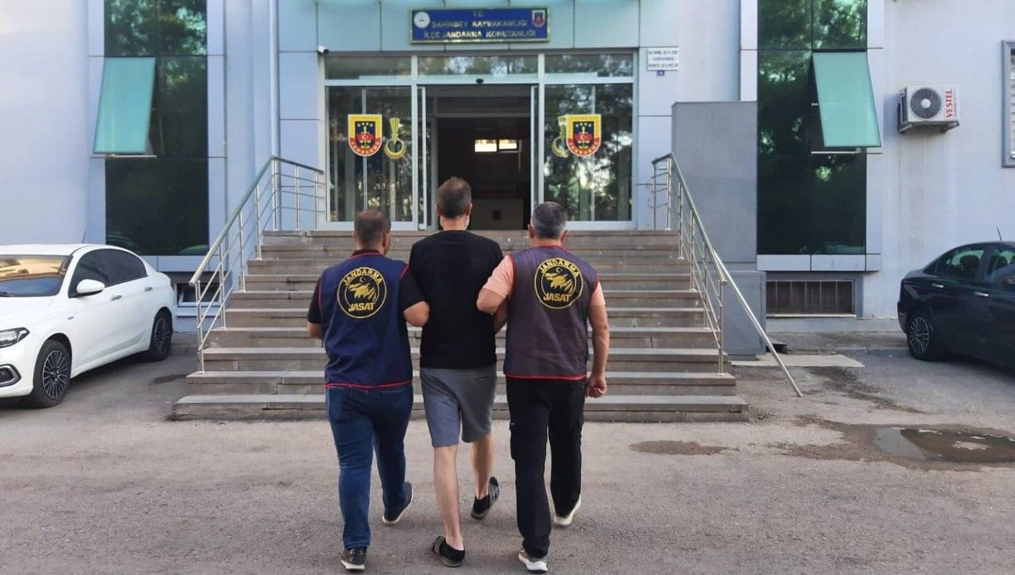 Gaziantep'te 25 Yıl Hapis Cezasıyla Aranan Şüpheli Şahinbey'de Yakalandı