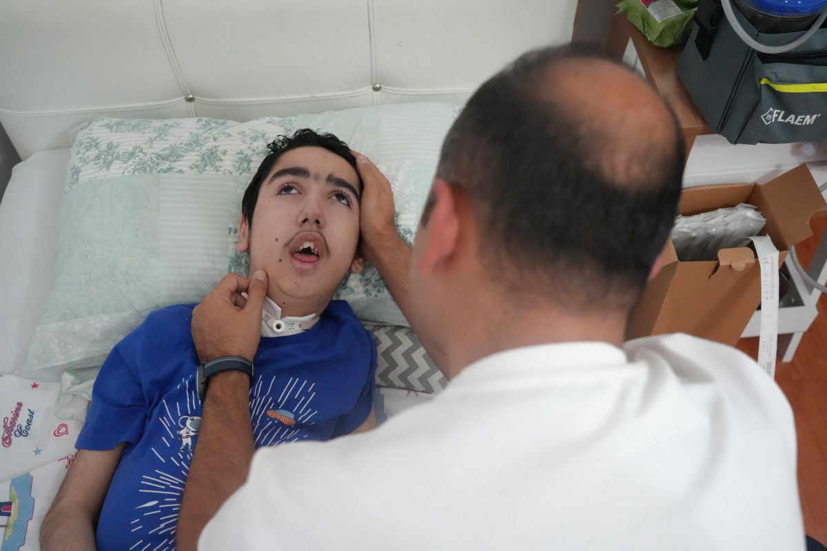 Gaziantep'te Bademcik Ameliyatı Sonrası Engellilik Vakası: Mahkeme 109 Milyon TL Tazminat Kararı Verdi