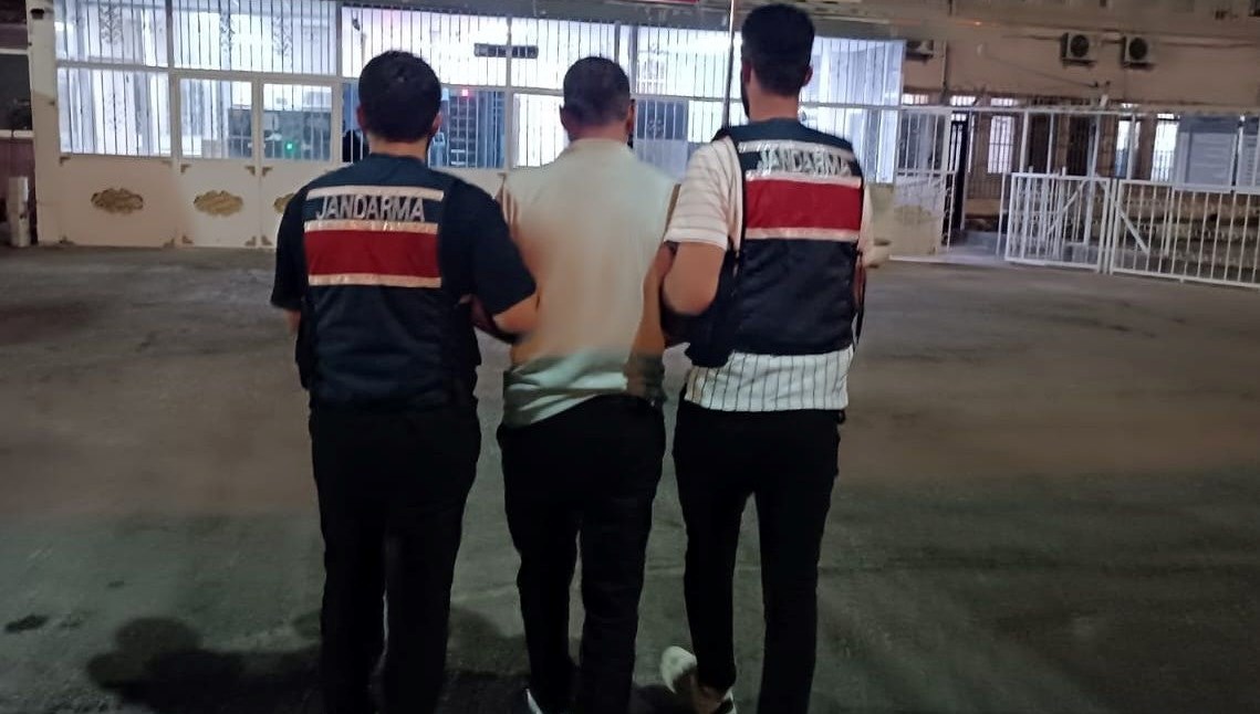 Gaziantep’te Kırmızı Bülten ile Aranan DAEŞ Üyesi Operasyonla Yakalandı