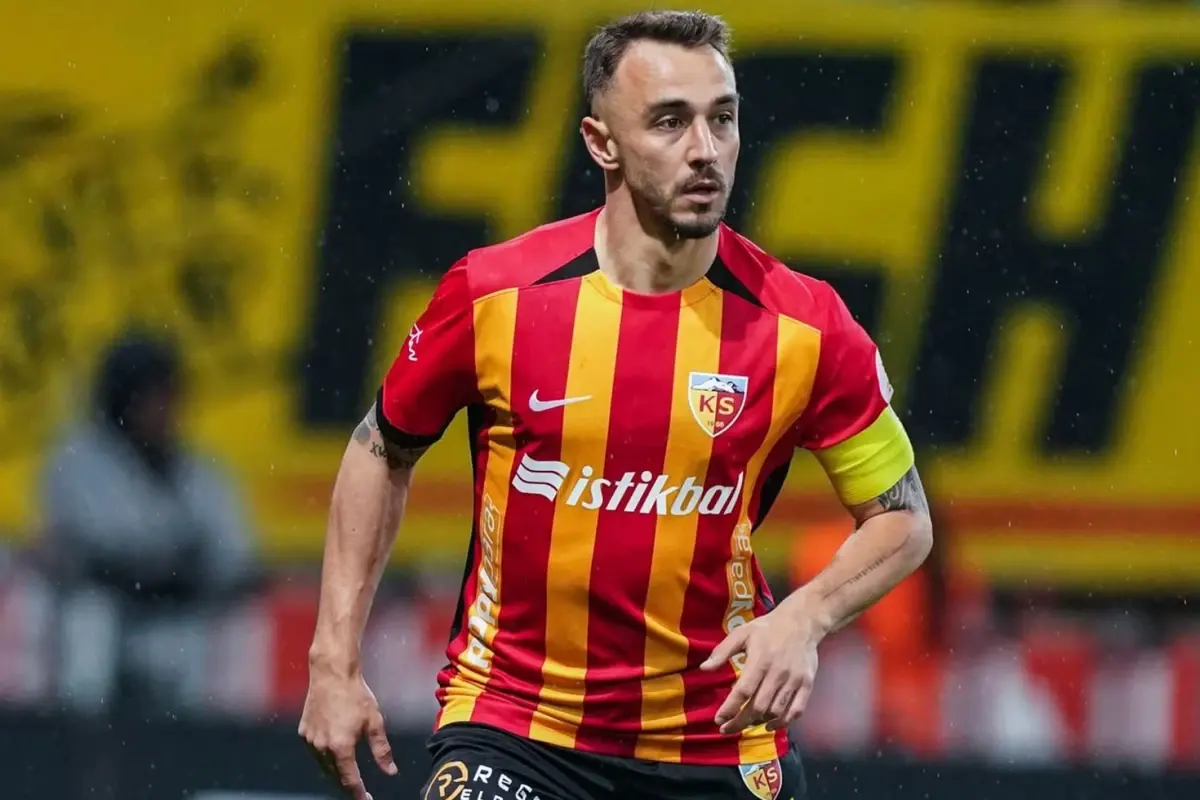 Gökhan Sazdağı, Beşiktaş ile İmza Aşamasına Geldi: Detaylar ve Transfer Bedeli