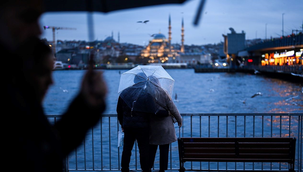 İstanbul ve 17 Kentte Sağanak Yağış ve Hava Durumu Uyarısı