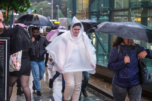 İstanbul ve Çevresinde Yoğun Sağanak Yağış Uyarısı ve Hava Durumu Güncellemesi
