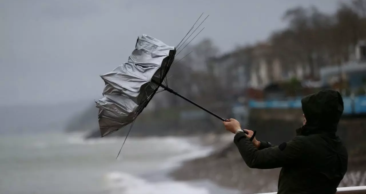 Meteoroloji'den Marmara Bölgesi İçin Kuvvetli Rüzgar ve Sağanak Yağış Uyarısı