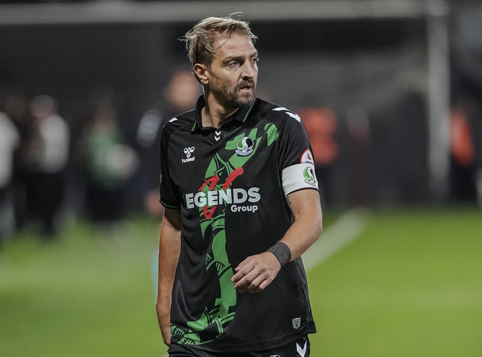 PFDK'dan Caner Erkin'e 6 Maç Men Cezası ve Sakaryaspor'da Kadro Dışı Kararı