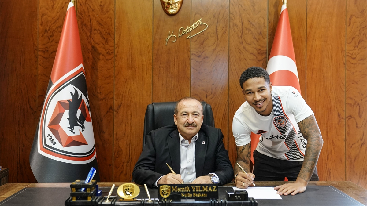 Rob Nizet Resmen Gaziantep FK'da