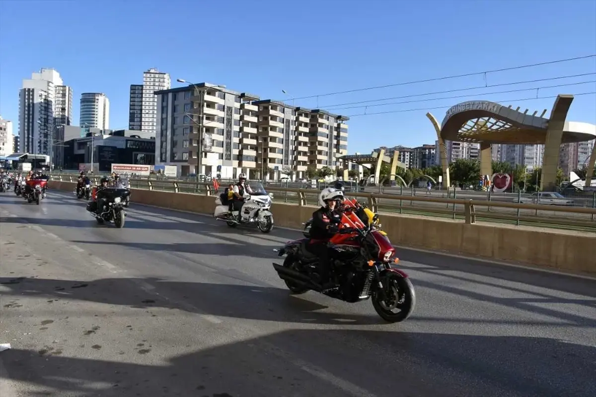 12. Gaziler Sürüşü Şahinbey'de Gerçekleşti