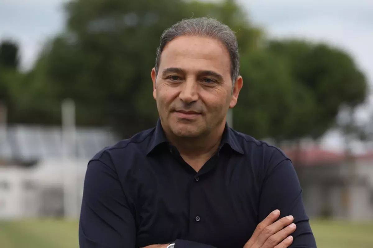 Samsunspor Futbol Direktörü Fuat Çapa'dan Fenerbahçe Maçı Öncesi Hakem Kararlarına Sert Tepki