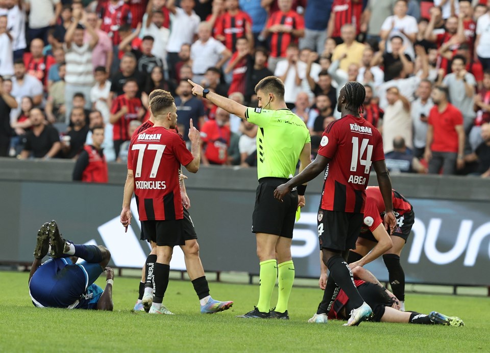 Samsunspor'dan olay açıklama: Fenerbahçe'ye yenilelim diye ayarladılar!