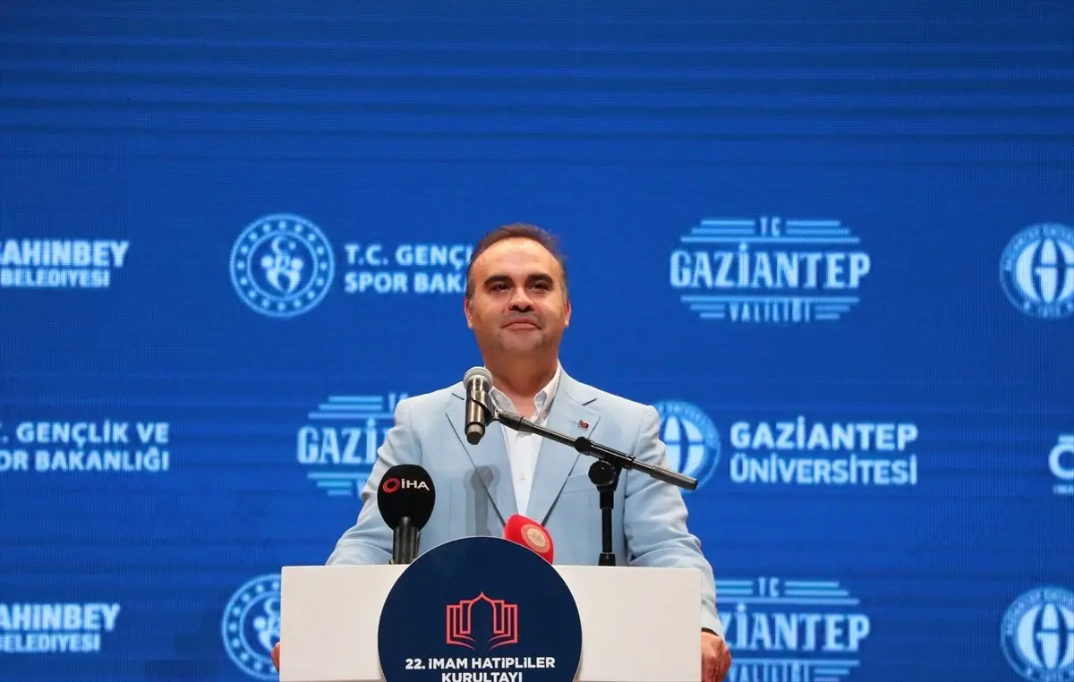 Sanayi ve Teknoloji Bakanı Mehmet Fatih Kacır: Türkiye'nin Milli Teknoloji Hamlesi ve Yapay Zeka Hedefleri