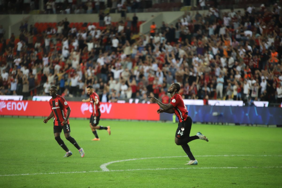 Süper Lig 7. Hafta Maçı: Gaziantep FK ile Samsunspor 2-2 Berabere Kaldı