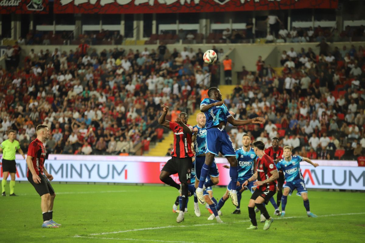 Süper Lig 7. Hafta Maçı: Gaziantep FK ile Samsunspor 2-2 Berabere Kaldı