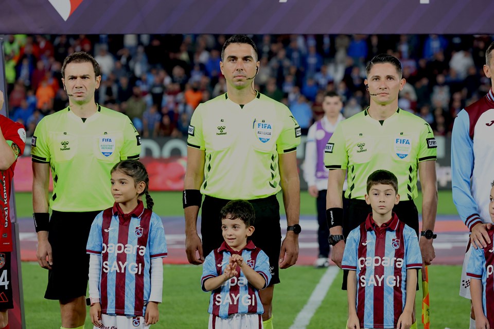 Trabzonspor-Gaziantep FK Maçındaki Tartışmalı Hakem Arda Kardeşler'in Savunması ve Sonrası
