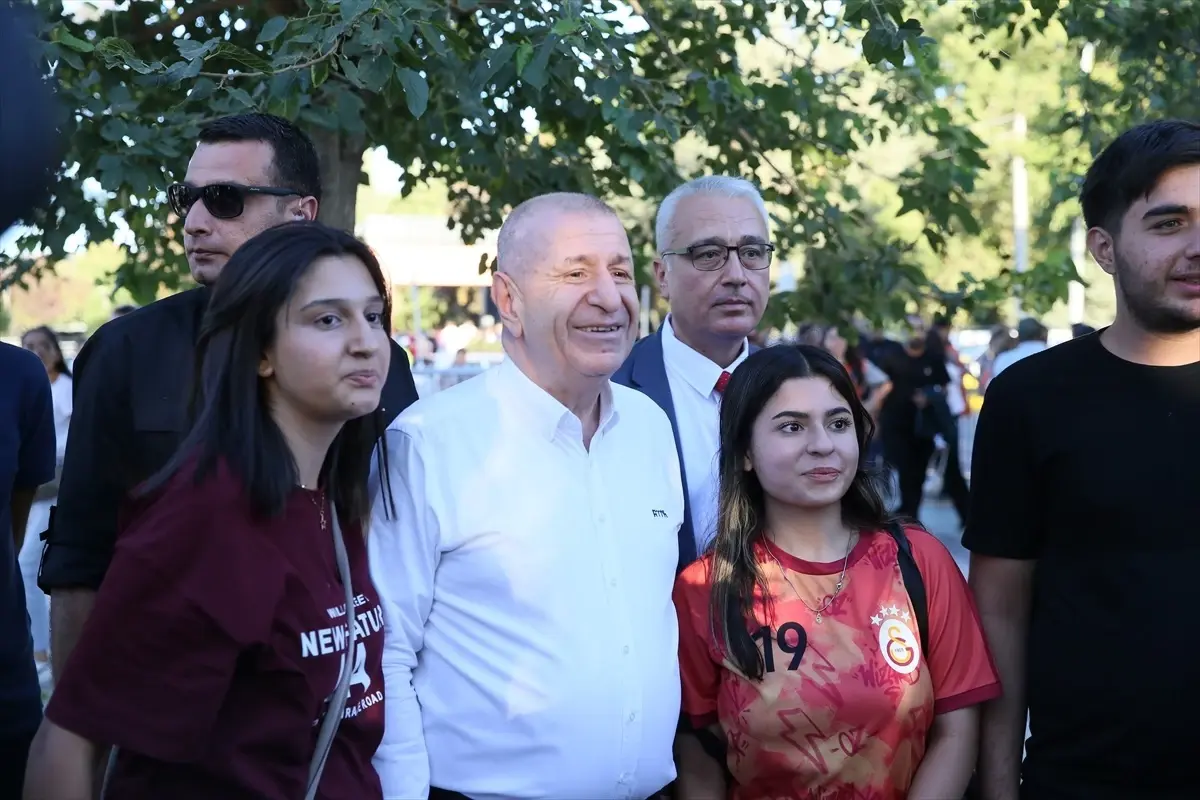 Ümit Özdağ Gaziantep'te Esnafı Ziyaret Etti