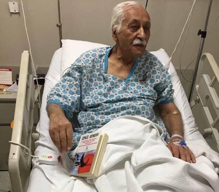 Yavuz Bülent Bakiler'in Vefatı: Türk Edebiyatının Yılmaz Müdafii Aramızdan Ayrıldı