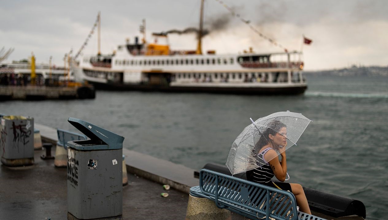 Yeni haftanın ilk günü ülke genelinde sağanak yağışlara sahne olacak