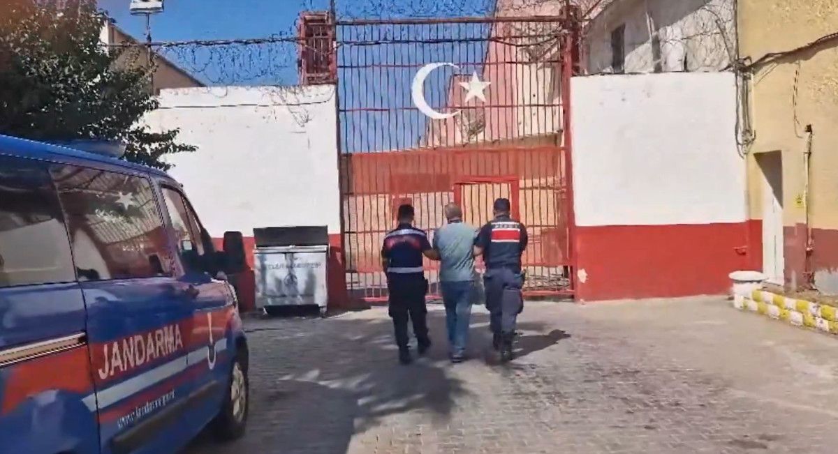 30 İlde Düzenlenen FETÖ Operasyonlarında 91 Şüpheli Yakalandı