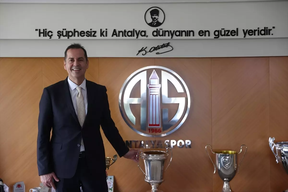 Antalyaspor'un Hedefi Başakşehir Maçında Tırmanış