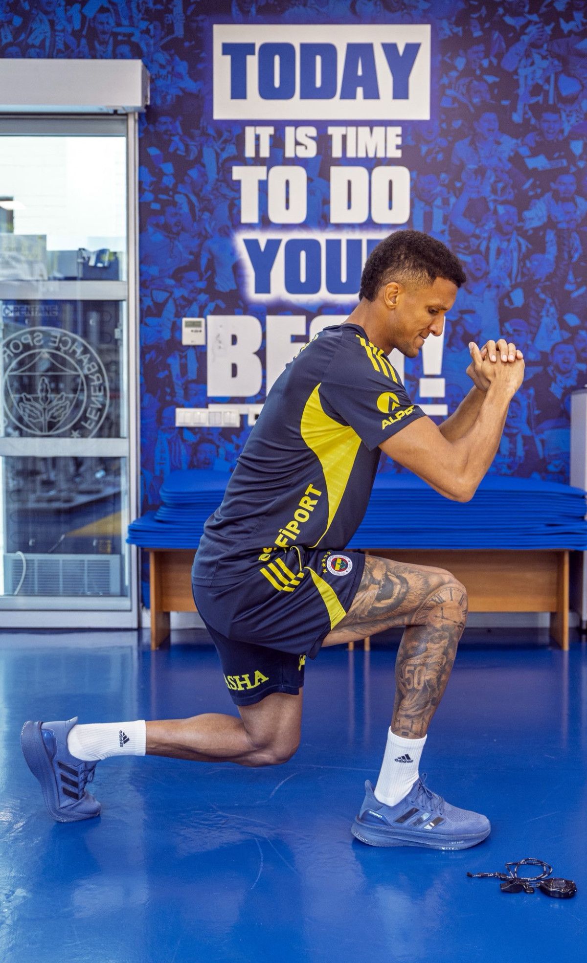 Fenerbahçe'nin Gaziantep FK Maçı Hazırlıkları Başladı