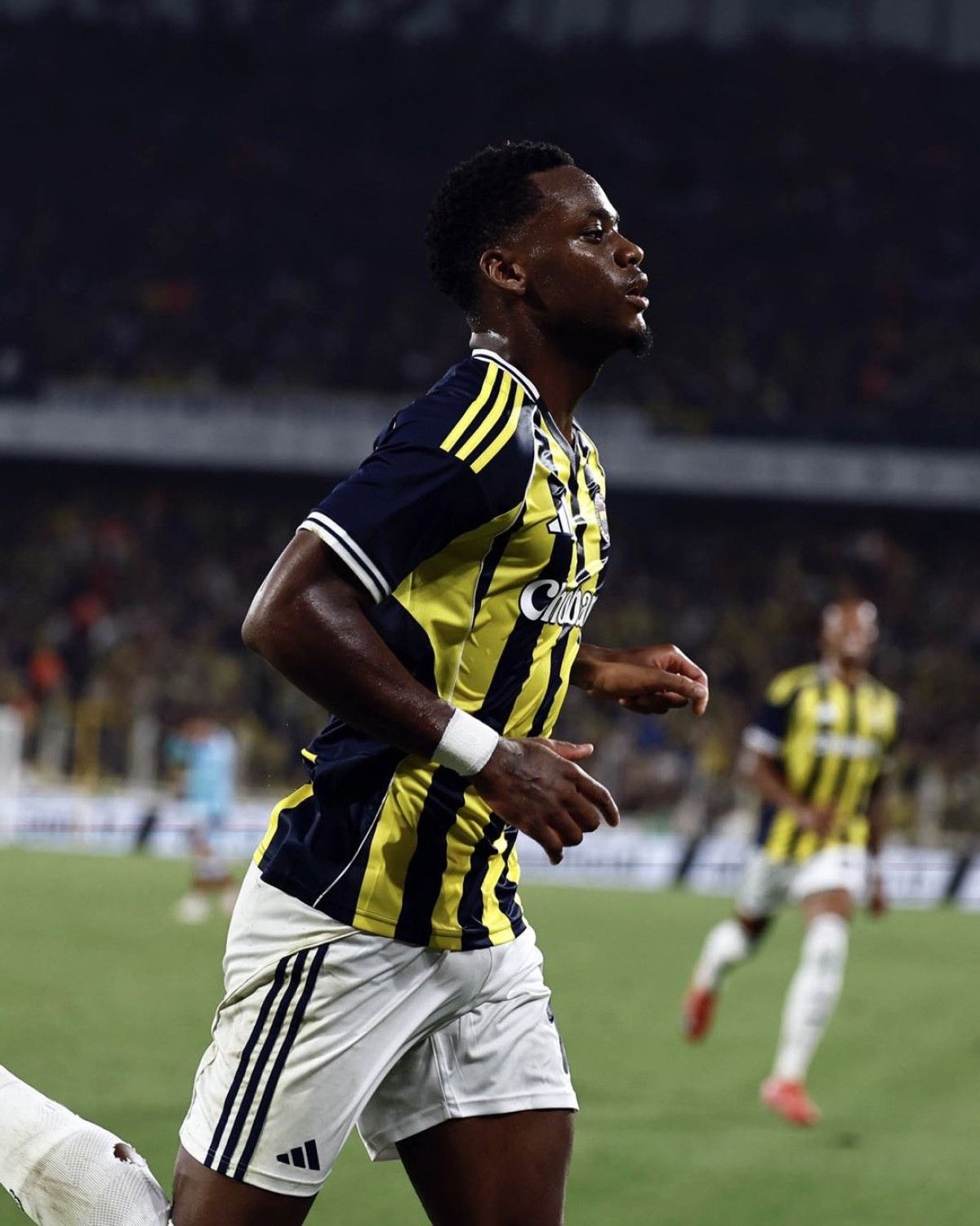 Fenerbahçe'de Jhon Duran ve Takımın Sakatlık Sonrası Güçlenme Planı