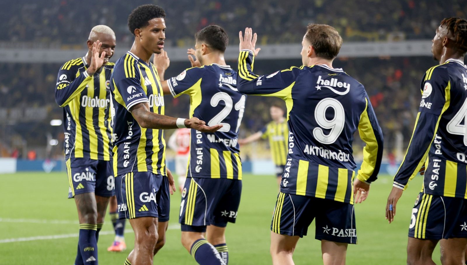 Fenerbahçe'nin Gaziantep FK Karşısındaki İhtişamlı Ligdeki Galibiyet Serisi