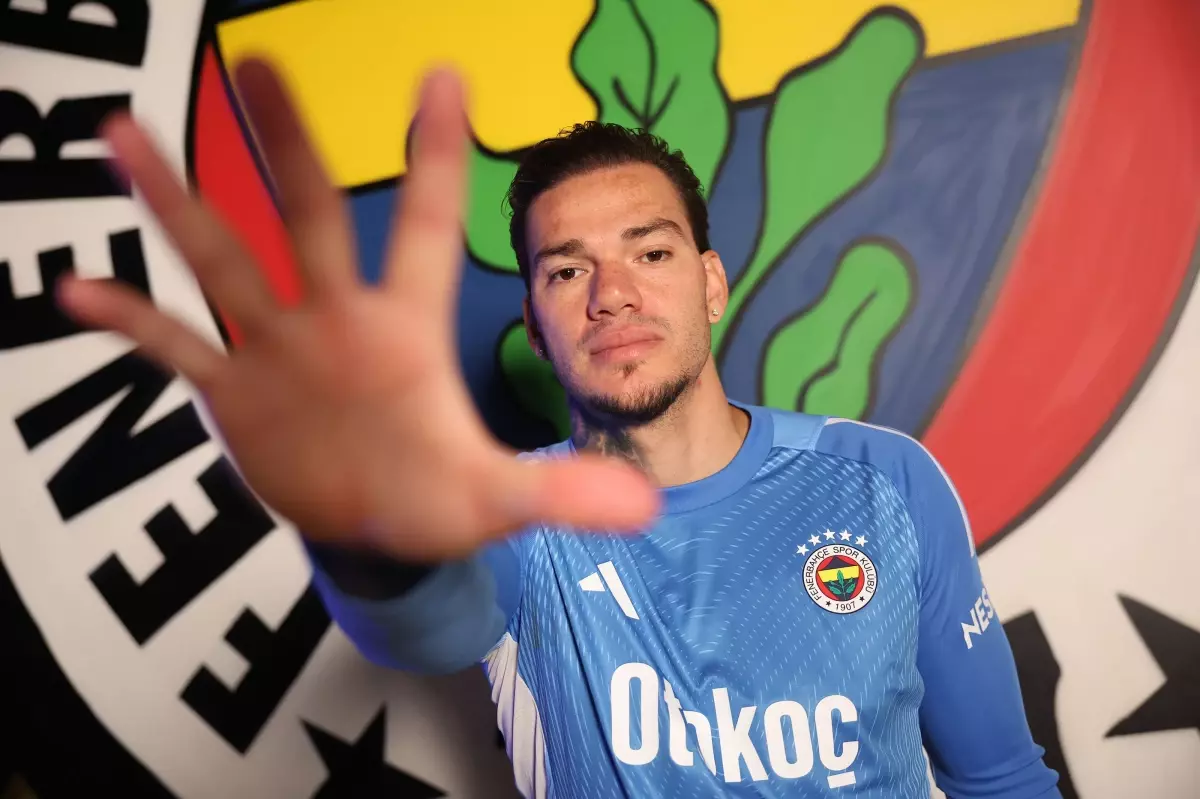 Fenerbahçe'nin Yeni Kalecisi Ederson Süper Lig'de Göz Kamaştırıyor