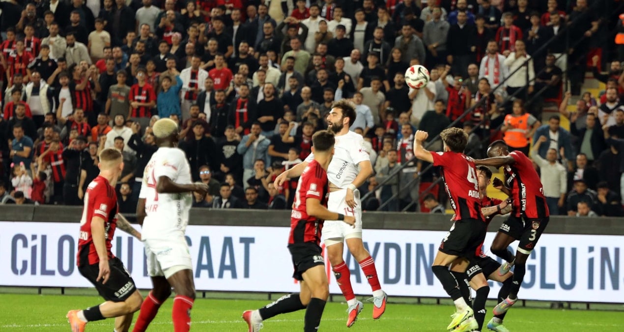 Gaziantep FK, Antalyaspor Karşısında Zorlu Maçı 3-2 Kazandı