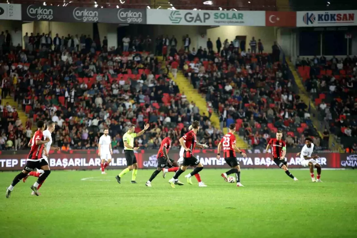 Gaziantep FK, Antalyaspor'u Evinde 3-2 Mağlup Etti - Süper Lig 9. Hafta Özeti